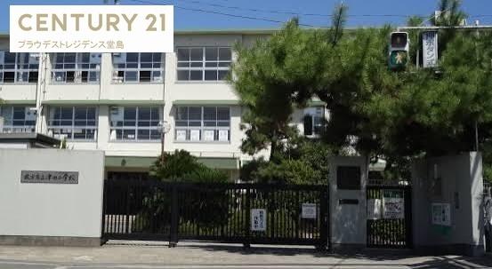 枚方市野村北町の新築一戸建(枚方市立津田小学校)