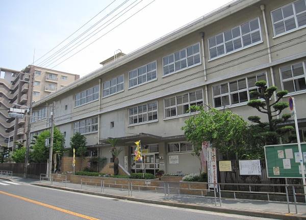 エステムコート上新庄Ⅱアクアフェイス(大阪市立小松小学校)