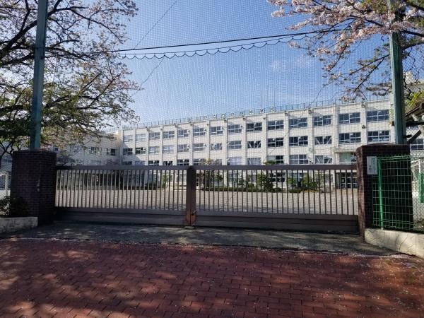 ダイアパレス竹ノ塚2(足立区立竹の塚中学校)