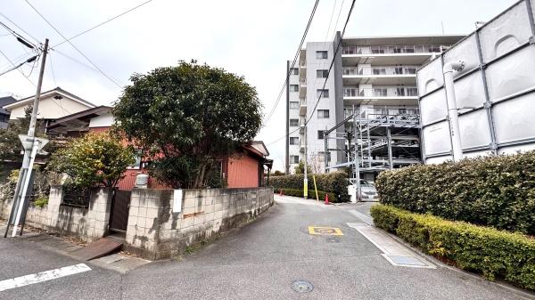 八潮市大字浮塚の土地