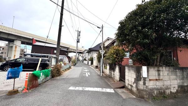 八潮市大字浮塚の土地