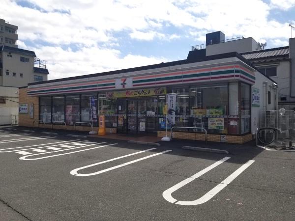 ライオンズマンション竹の塚第6(セブンイレブン足立花畑西店)