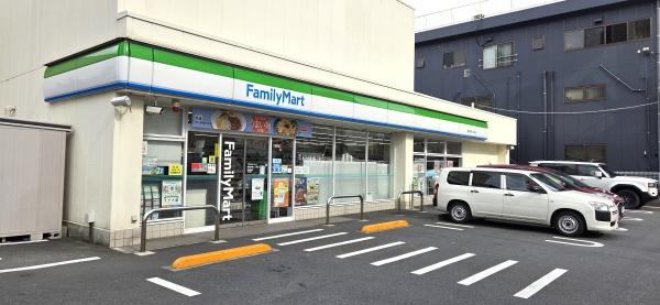 足立区保木間２丁目の中古一戸建て(ファミリーマート東保木間二丁目店)