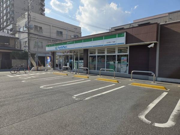 リボンシティレジデンスブライトフォート(ファミリーマート川口幸町二丁目店)