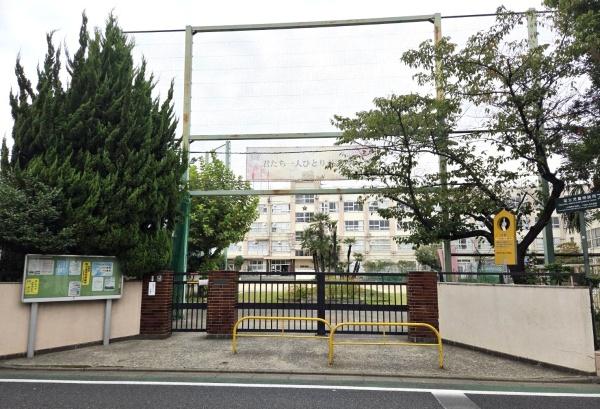 東武西新井第一サンライトマンション(足立区立第五中学校)