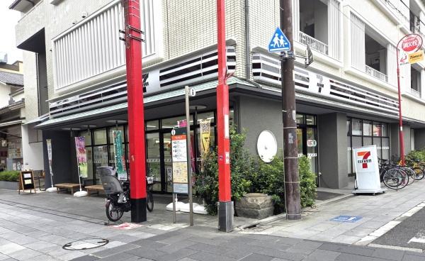 東武西新井第一サンライトマンション(セブンイレブン西新井大師前店)