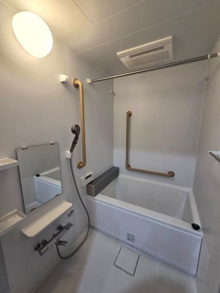 シュロス保木間