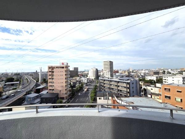 シュロス保木間