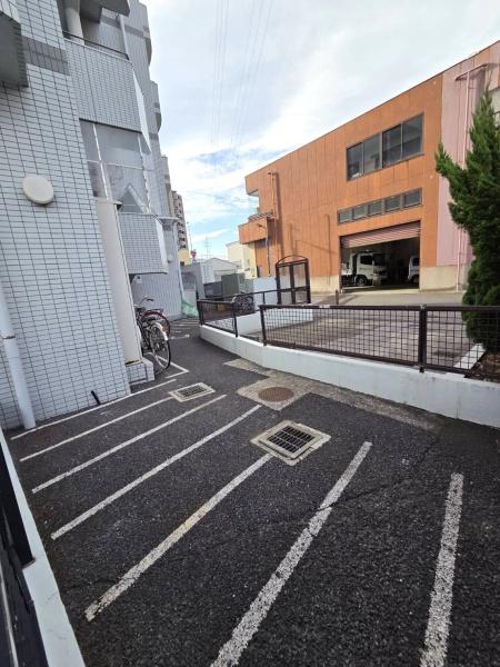 シュロス保木間