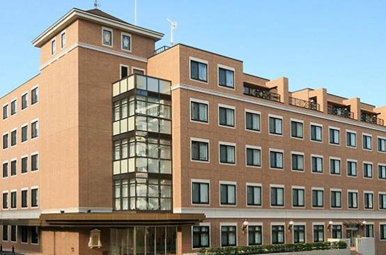 松戸小根本コンド(医療法人社団オーケーエム会オーククリニックフォーミズ病院)