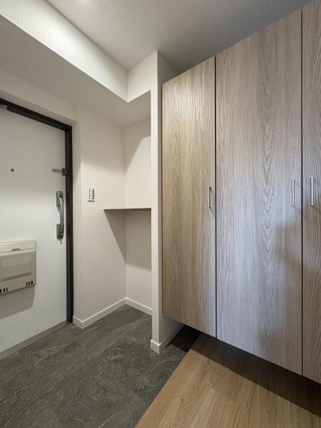 松戸小根本コンド(玄関)