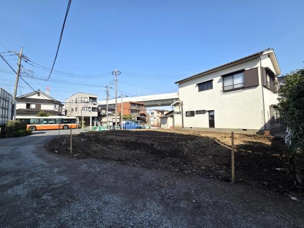 八潮市大字浮塚新築戸建１号棟