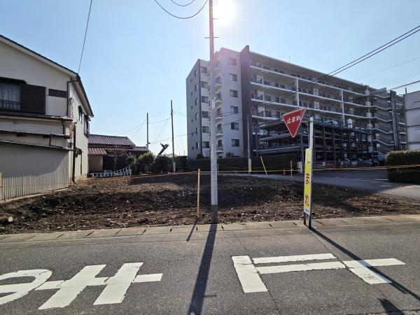 八潮市大字浮塚新築戸建２号棟