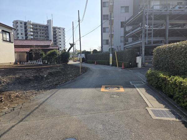 八潮市大字浮塚新築戸建２号棟