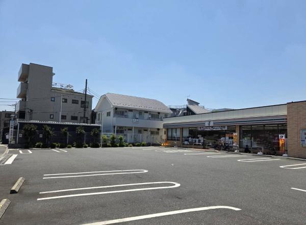 足立区鹿浜４丁目の中古一戸建て(セブンイレブン足立鹿浜３丁目店)