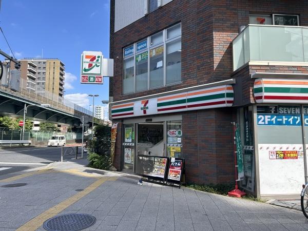 クレヴィア南千住(セブンイレブン　荒川千住大橋店)
