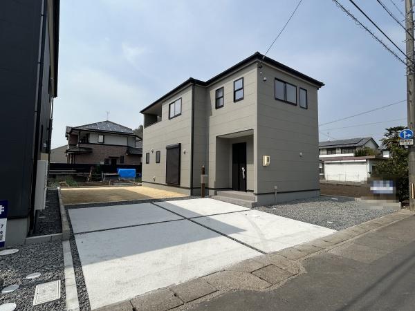 岐阜市琴塚4丁目　1号棟