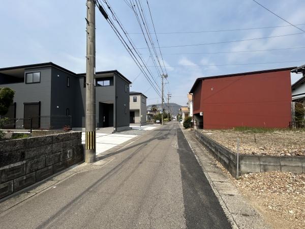 岐阜市琴塚4丁目　2号棟