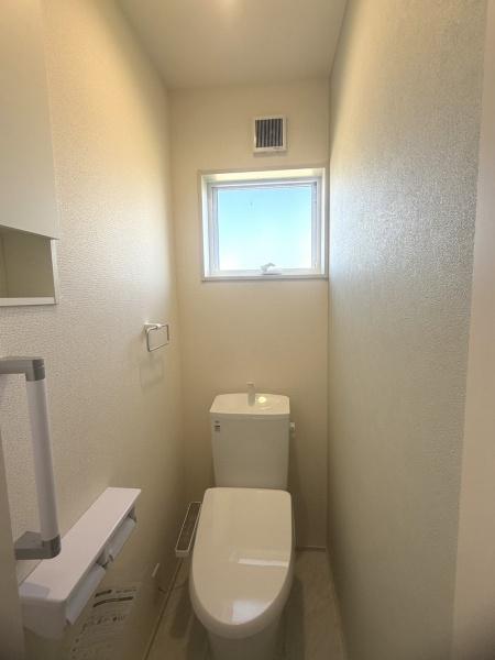 美濃加茂市本郷町第9 3号棟(トイレ)