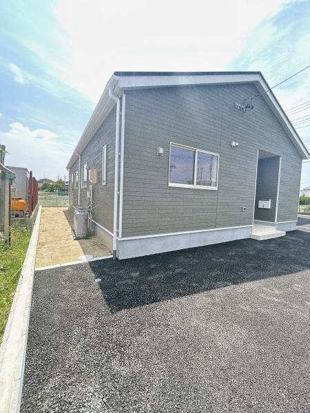 美濃加茂市中富町１丁目の新築一戸建
