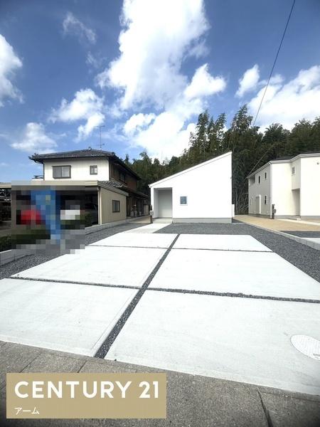 美濃加茂市加茂野町鷹之巣東屋敷　3号棟