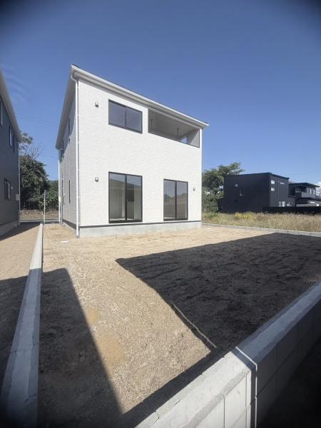 美濃加茂市本郷町３丁目の新築一戸建