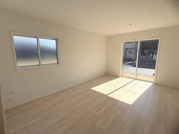 美濃加茂市本郷町３丁目の新築一戸建