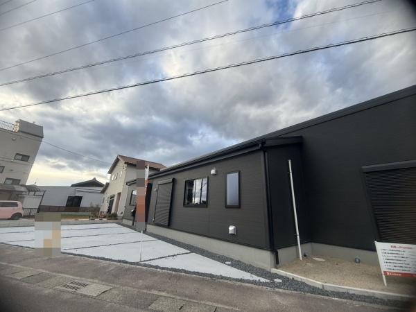 美濃加茂市森山町２丁目の新築一戸建