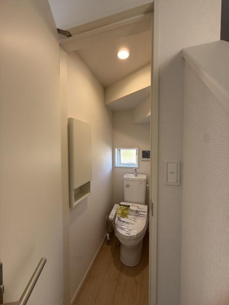美濃加茂市加茂野町稲辺第2　2号棟