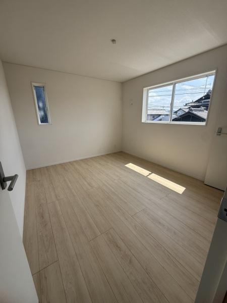 美濃加茂市本郷町第11　2号棟