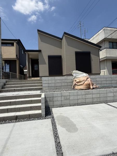 美濃加茂市加茂川町3丁目　2号棟