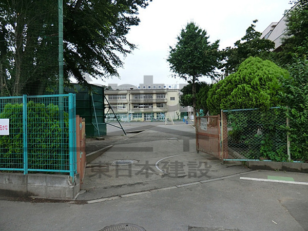 ザ・ステイツ志木アーバンヒルズ(志木市立志木第三小学校)