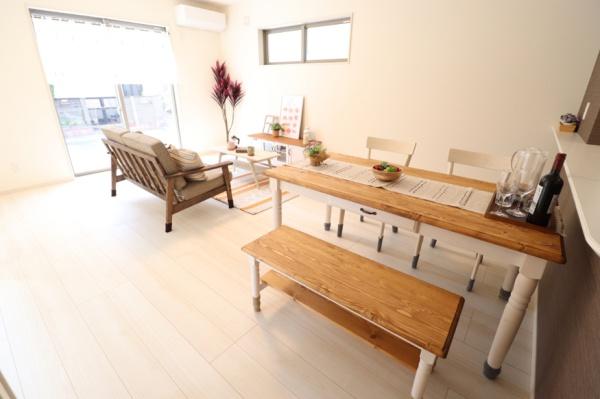 板橋区高島平４丁目の新築一戸建