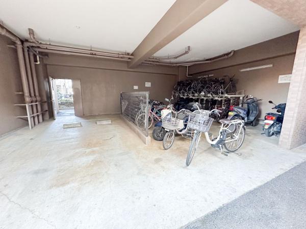 ライオンズマンション朝霞本町第２　4階部分