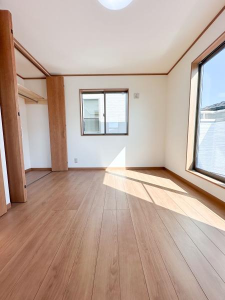 朝霞市三原５丁目の新築一戸建