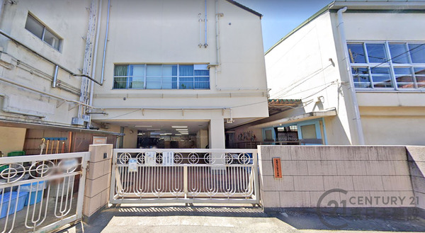 板橋区弥生町の中古一戸建て(板橋区立弥生小学校)