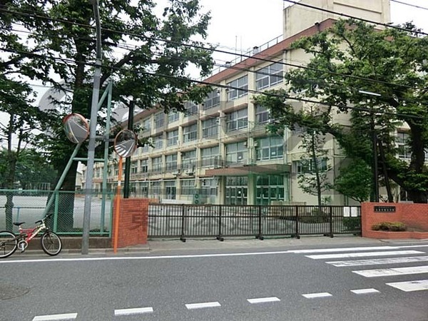 練馬区大泉学園町8丁目の新築一戸建(練馬区立大泉学園小学校)