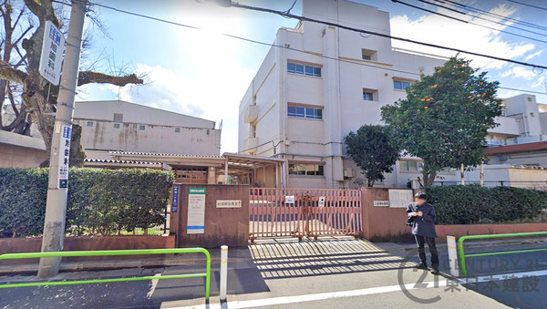 成増ハウス(板橋区立成増小学校)