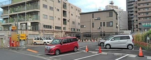 富士見市鶴瀬西3丁目の土地(鶴瀬駅西口市立自動車駐車場)