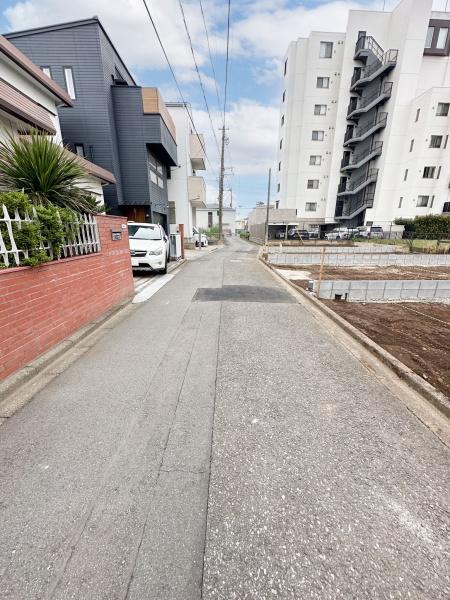 朝霞市仲町1丁目の土地(前面道路含む現地写真)