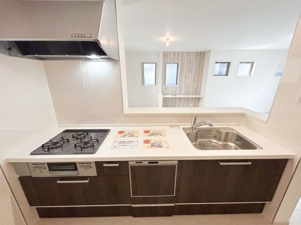 朝霞市溝沼４丁目の新築一戸建