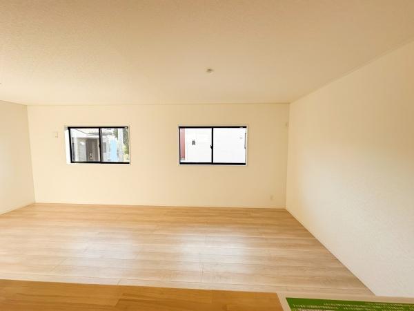 新座市馬場３丁目の新築一戸建