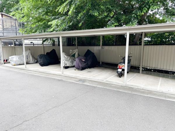 成増ハウス