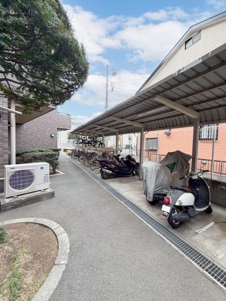 ドラゴンマンション西高島平壱番館