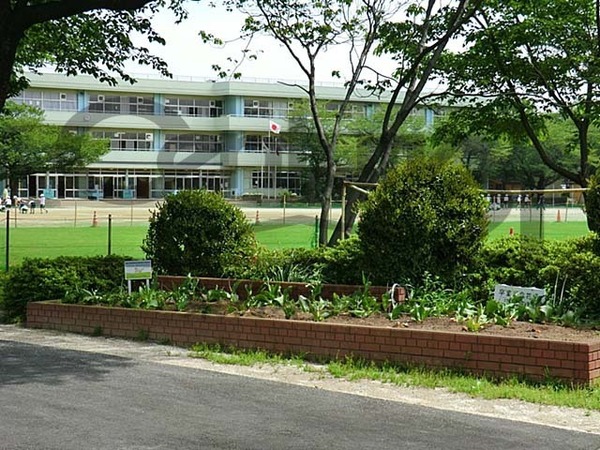 新座市栄２丁目の新築一戸建(新座市立栄小学校)