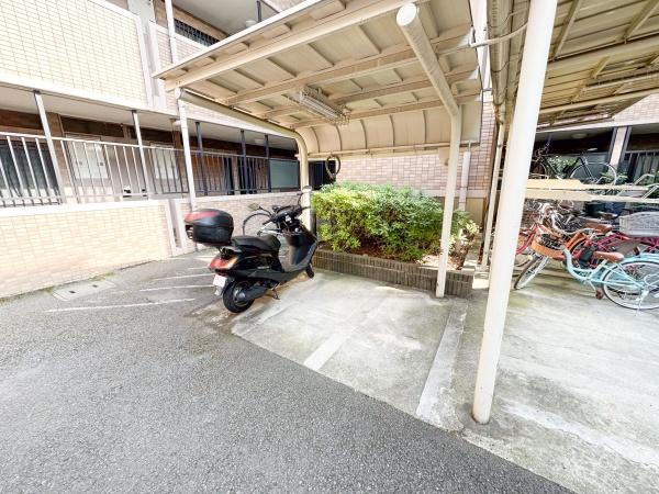 ライオンズマンション西高島平溝下公園弐番館