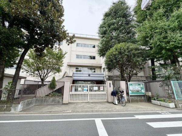 杉並区宮前４丁目の新築一戸建(杉並区立西宮中学校)