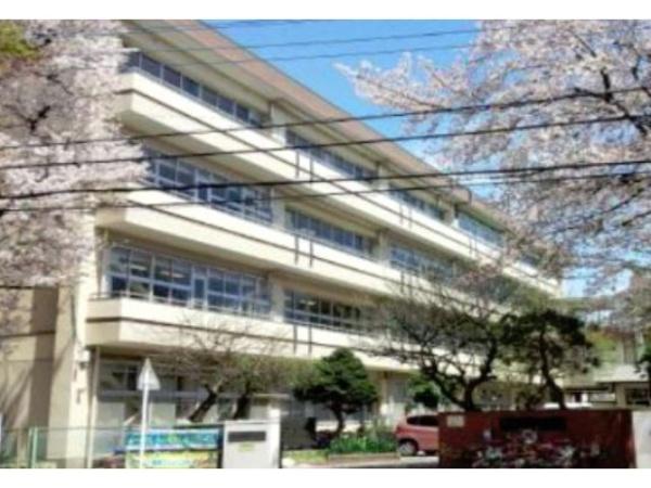 朝霞市岡３丁目の新築一戸建(朝霞市立朝霞第二小学校)