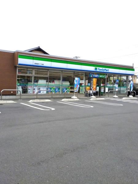 ビューアリーナ朝霞台(ファミリーマート新座畑中二丁目店)