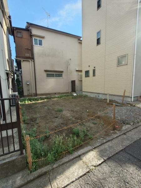 目黒区上目黒４丁目の新築一戸建